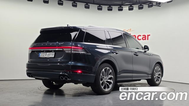 Lincoln Aviator (II) 3.0 PHEV GT AWD 2022 — фото 2