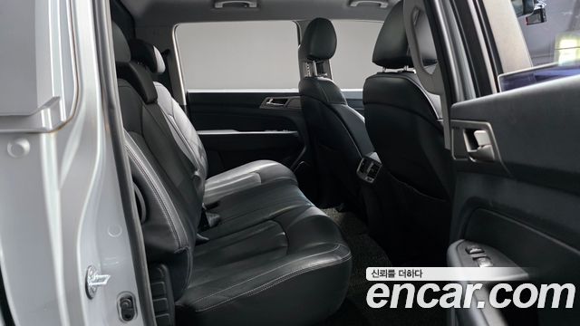 KG Mobility (SsangYong) Rexton Sports Diesel 2.2 4WD Noblesse 2018 — фото 11
