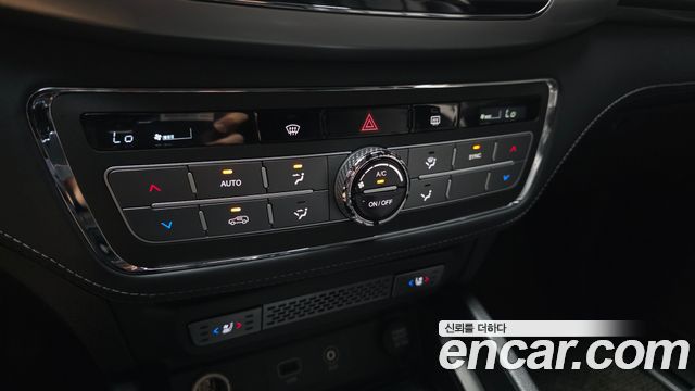 KG Mobility (SsangYong) Rexton Sports Diesel 2.2 4WD Noblesse 2018 — фото 18