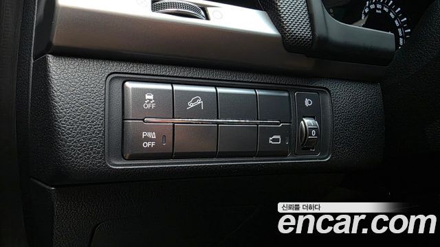 KG Mobility (SsangYong) Rexton Sports Diesel 2.2 4WD Noblesse 2018 — фото 27