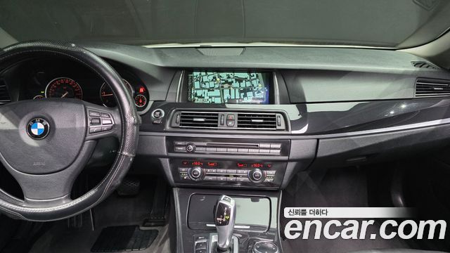 BMW 5 Series (F10) 520d xDrive 2014 — фото 17