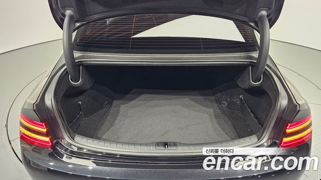 Genesis G80 (RG3) Gasoline 2.5 Turbo AWD 2023 — фото 32