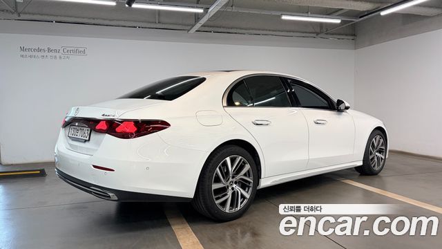 Mercedes-Benz E-Class (W214) E220d 4MATIC Exclusive 2024 — фото 2