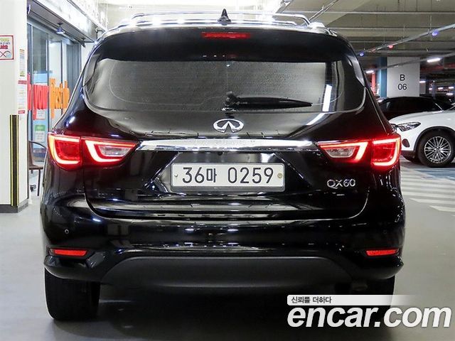 Infiniti QX60 3.5 AWD 2016 — фото 5
