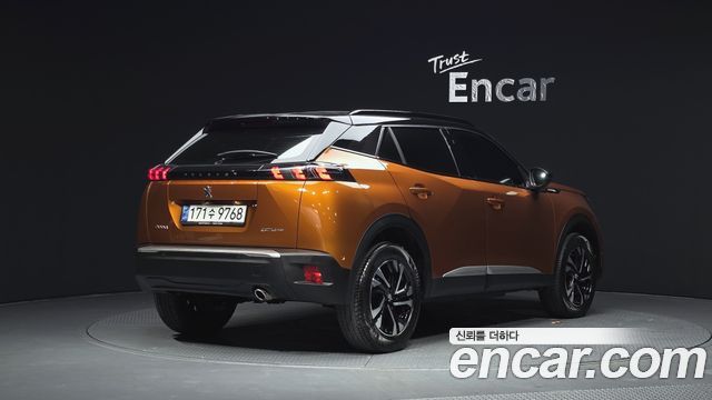 Peugeot 2008 (II) 1.5 BlueHDi GT Line 2021 — фото 2