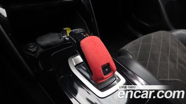 Peugeot 2008 (II) 1.5 BlueHDi GT Line 2021 — фото 9