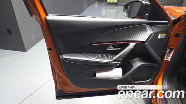 Peugeot 2008 (II) 1.5 BlueHDi GT Line 2021 — фото 24