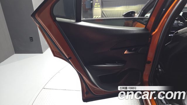 Peugeot 2008 (II) 1.5 BlueHDi GT Line 2021 — фото 25