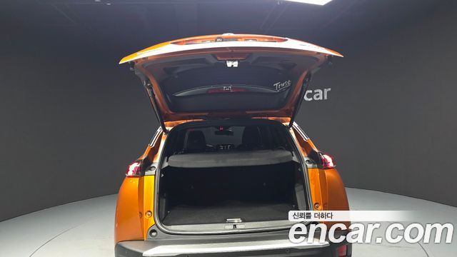 Peugeot 2008 (II) 1.5 BlueHDi GT Line 2021 — фото 32