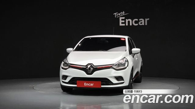 Renault Korea Clio Intens 2018 — фото 3
