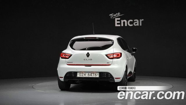 Renault Korea Clio Intens 2018 — фото 4