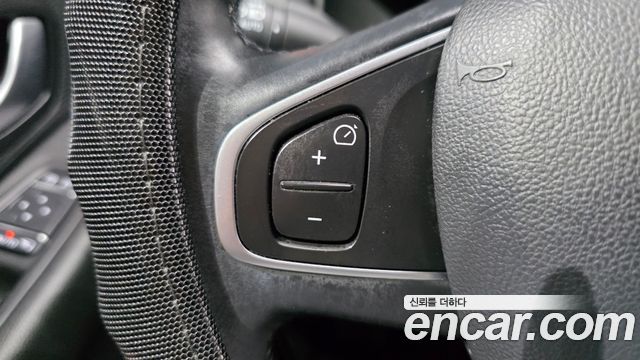 Renault Korea Clio Intens 2018 — фото 14