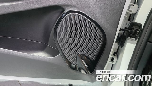Renault Korea Clio Intens 2018 — фото 18