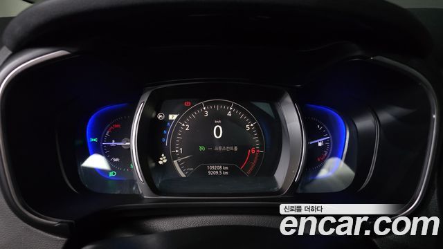 Renault Korea QM6 2.0 LPe RE Signature 2WD 2020 — фото 8