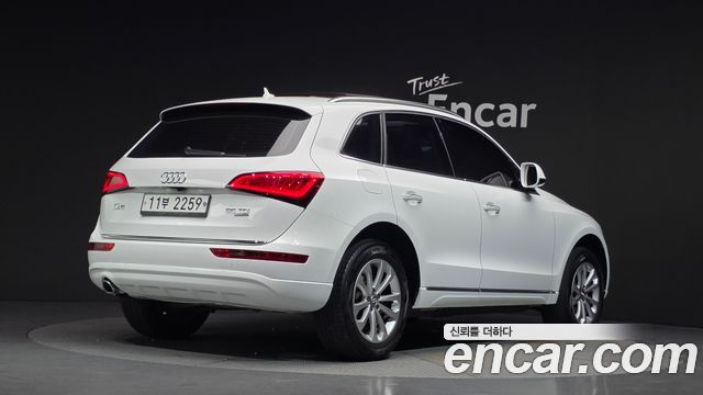 Audi Q5 35 TDI Quattro 8R 2015 — фото 2