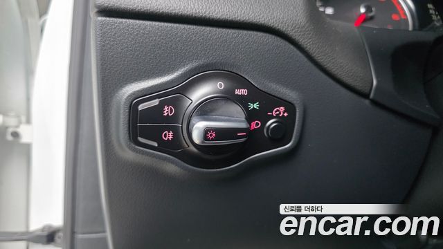 Audi Q5 35 TDI Quattro 8R 2015 — фото 12