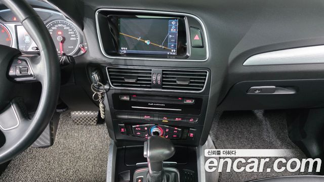 Audi Q5 35 TDI Quattro 8R 2015 — фото 15