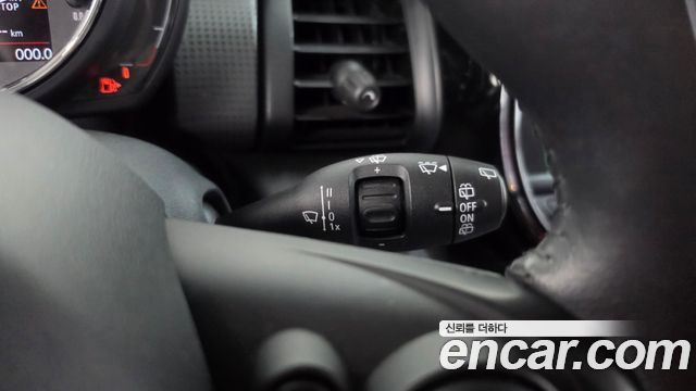 MINI Cooper Standard Third Generation 2019 — фото 15