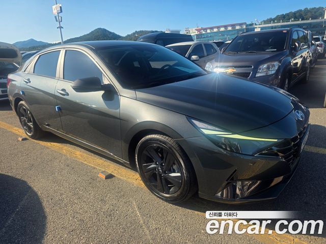 Hyundai Avante (CN7) 1.6 Modern