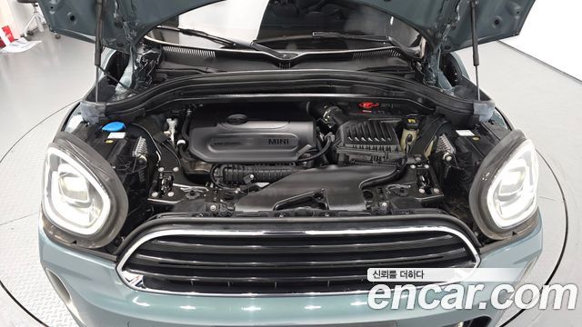 MINI Cooper Countryman Classic Plus 2nd 2022 — фото 6