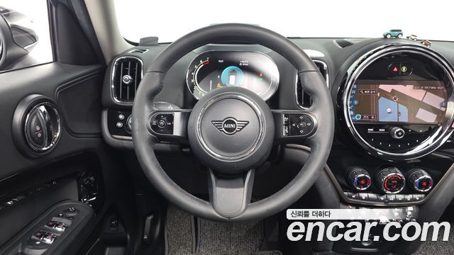 MINI Cooper Countryman Classic Plus 2nd 2022 — фото 12