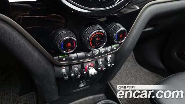 MINI Cooper Countryman Classic Plus 2nd 2022 — фото 32