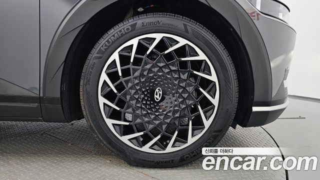Hyundai Ioniq 5 Long Range AWD Exclusive 2023 — фото 5