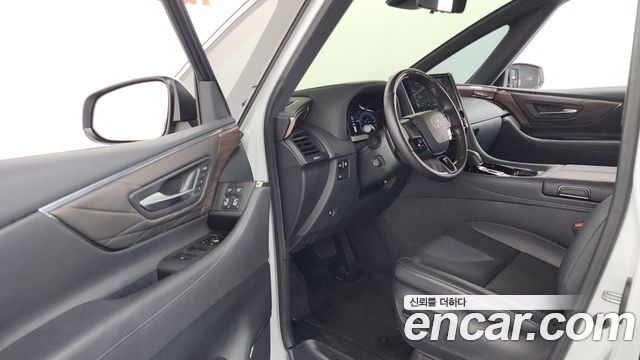 Toyota Alphard (IV) 2.5 HEV Executive AWD 2024 — фото 10