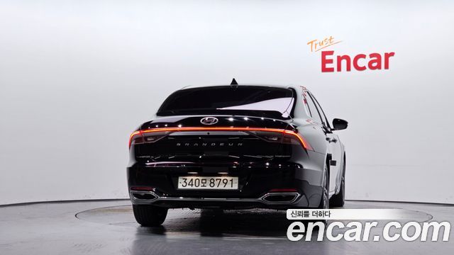 Hyundai Grandeur (IG) 2.5 Premium 2023 — фото 4