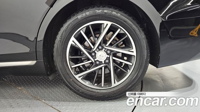 Hyundai Grandeur (IG) 2.5 Premium 2023 — фото 21