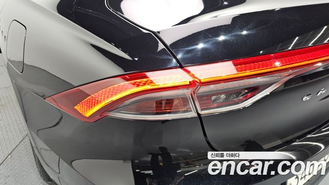 Hyundai Grandeur (IG) 2.5 Premium 2023 — фото 23