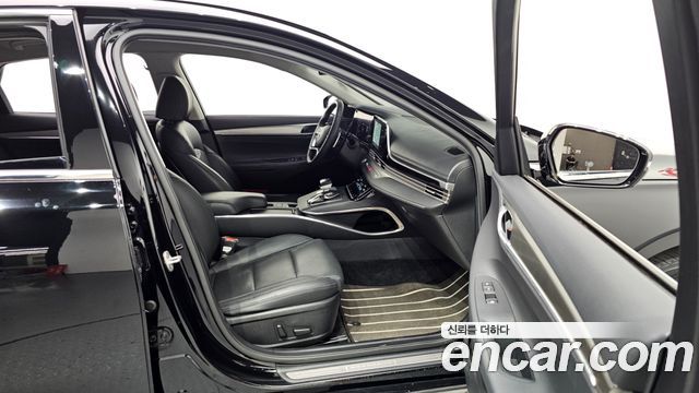 Hyundai Grandeur (IG) 2.5 Premium 2023 — фото 26