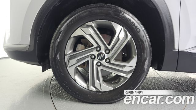 Hyundai Santa Fe Diesel 2.2 2WD Prestige 2021 — фото 5
