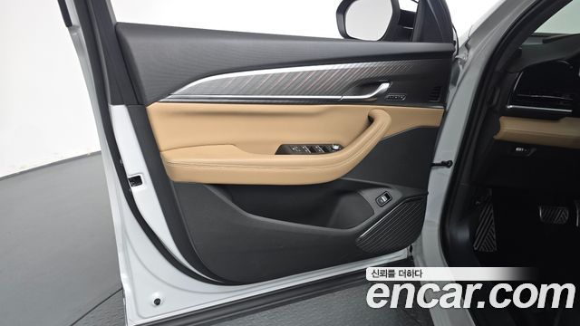 Renault Korea Grand Koleos 1.5 E-TECH Iconic 2WD 2025 — фото 24