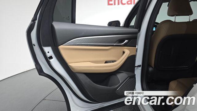 Renault Korea Grand Koleos 1.5 E-TECH Iconic 2WD 2025 — фото 25