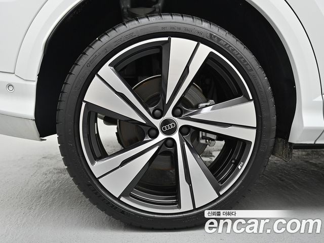 Audi Q5 (80A) 45 TFSI Quattro S line 2025 — фото 5