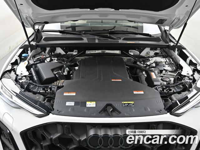 Audi Q5 (80A) 45 TFSI Quattro S line 2025 — фото 6