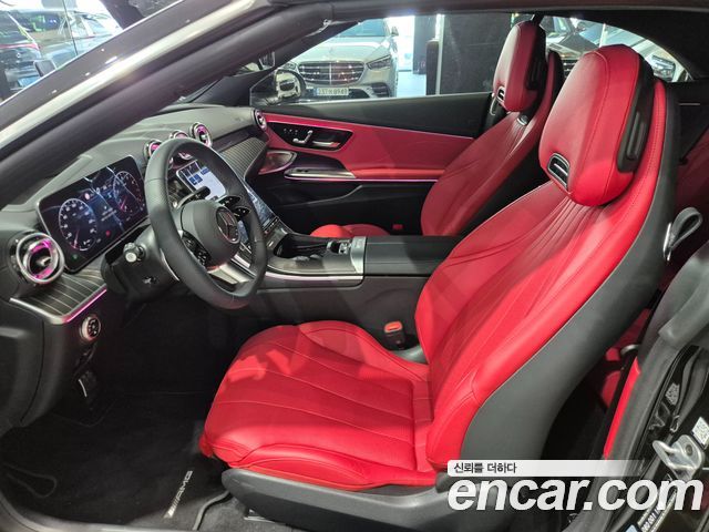Mercedes-Benz CLE-Class (C236) CLE450 4MATIC Cabriolet 2025 — фото 10