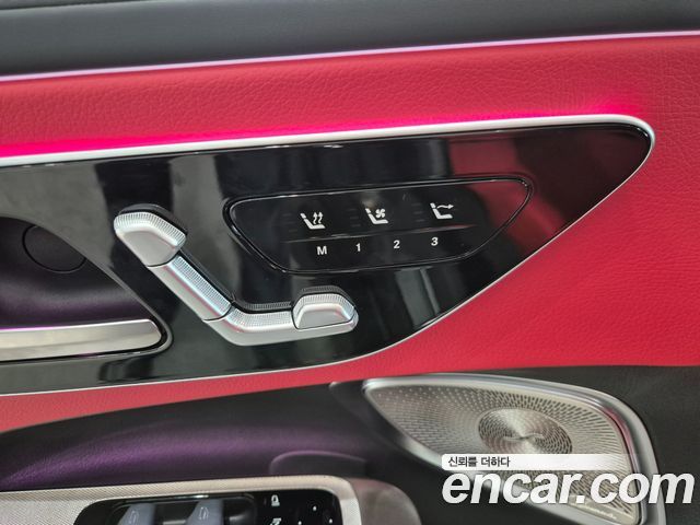 Mercedes-Benz CLE-Class (C236) CLE450 4MATIC Cabriolet 2025 — фото 16
