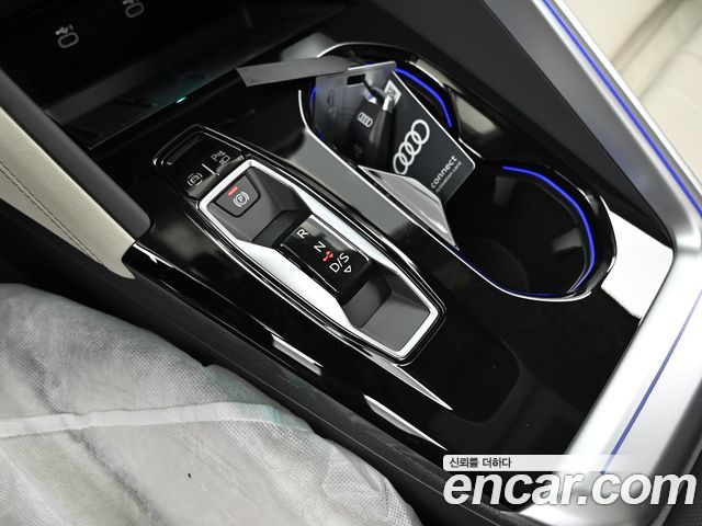 Audi Q5 (80A) 45 TFSI Quattro S line 2025 — фото 9