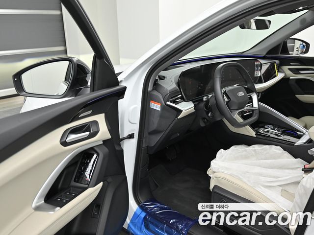 Audi Q5 (80A) 45 TFSI Quattro S line 2025 — фото 16