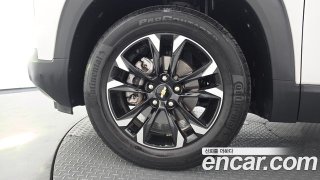 Chevrolet Trailblazer 1.3 Turbo 2WD Premier 2022 — фото 5