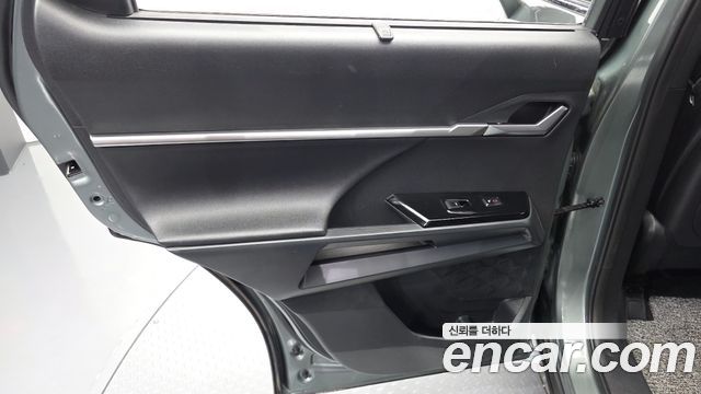 KG Mobility (SsangYong) Torres Gasoline 1.5 4WD T7 2024 — фото 25
