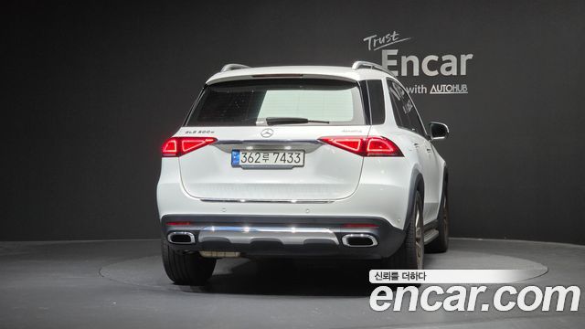 Mercedes-Benz GLE-Class (W167) GLE300d 4MATIC 2021 — фото 4
