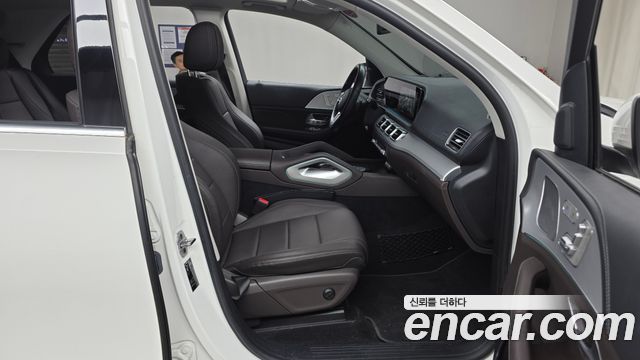 Mercedes-Benz GLE-Class (W167) GLE300d 4MATIC 2021 — фото 11
