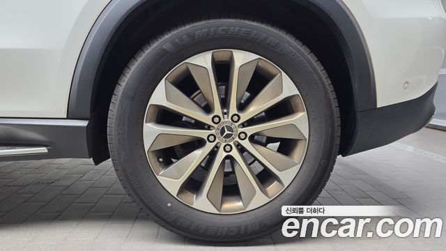 Mercedes-Benz GLE-Class (W167) GLE300d 4MATIC 2021 — фото 21