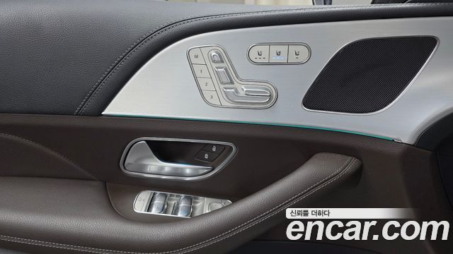 Mercedes-Benz GLE-Class (W167) GLE300d 4MATIC 2021 — фото 30