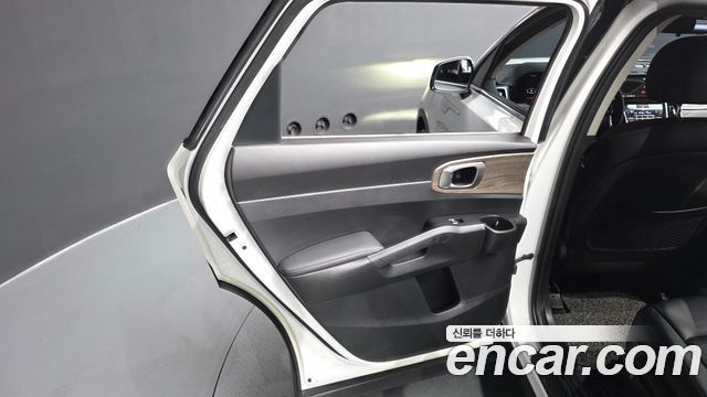 Kia Sorento (IV) Gasoline 2.5T 2WD Trendy 2022 — фото 25