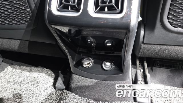 Kia Sorento (IV) Gasoline 2.5T 2WD Trendy 2022 — фото 32