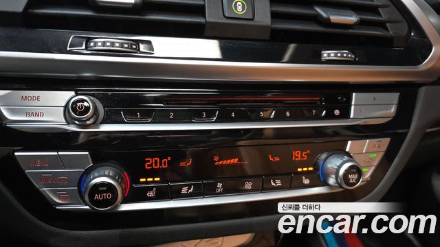 BMW X3 (G01) xDrive 20d 2019 — фото 27